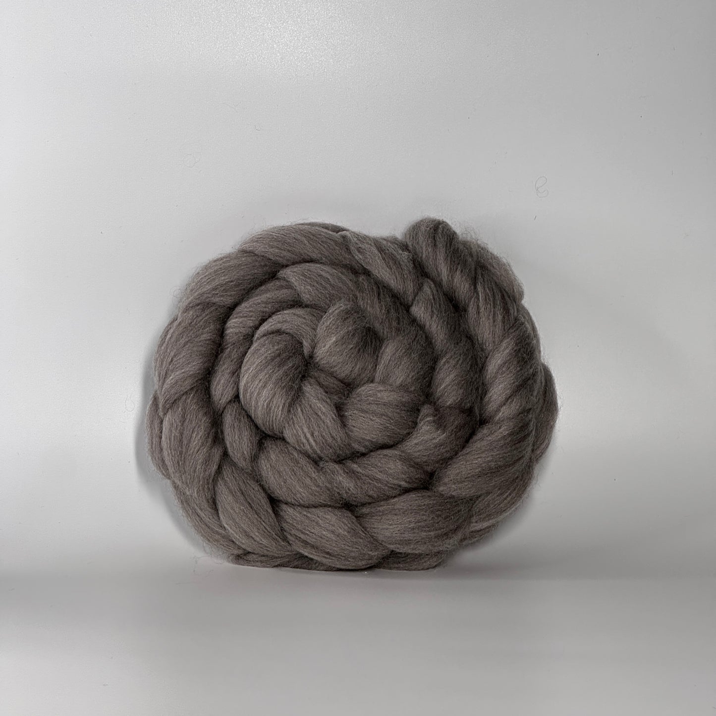 Haunui wool - extra fine - Pewter 20 micron