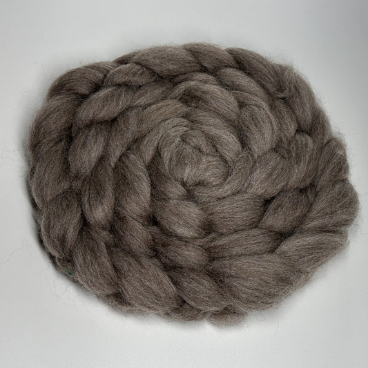 Haunui wool - medium - Storm 26,4 micron